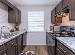 Townhomes at 770, Tallahassee, FL 32304