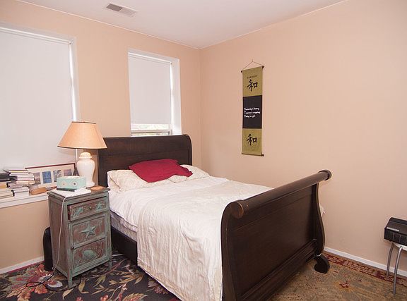 5th image of 2935 N Clybourn Ave Unit 405