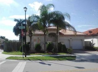 15208 SW 22nd Ter, Miami, FL 33185