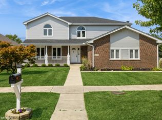 16400 Lee Ave, Orland Park, IL 60467