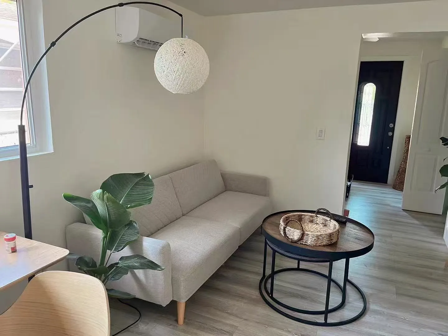 1 bed, 850 sqft, $2,150 — Photo 2