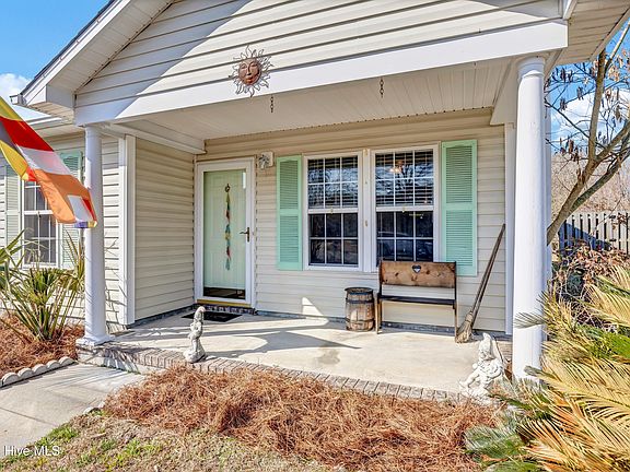 2nd image of 5604 Wellfleet Court