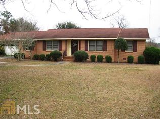 526 N 3rd St, Vienna, GA 31092