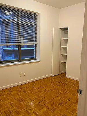 5th image of 80 John St #19BC