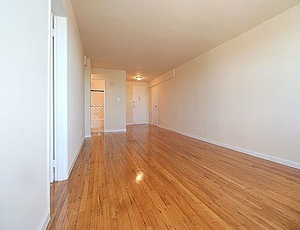 2nd image of 4542 41st St APT 001G