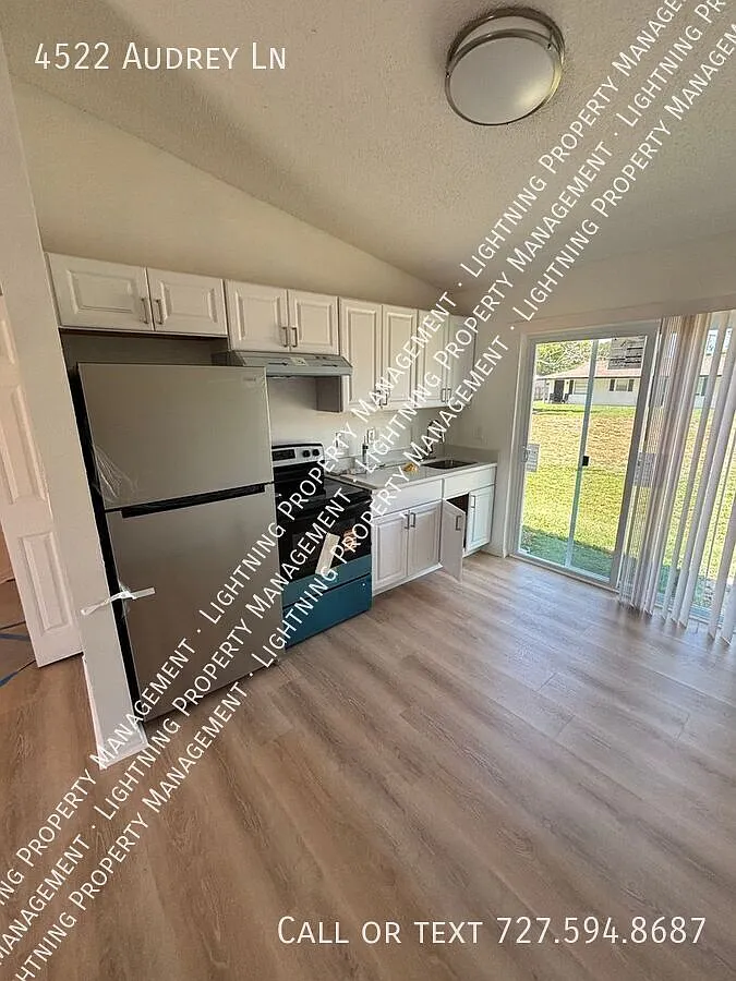 2 bed, 1.0 bath, 750 sqft, $1,295 — Photo 1