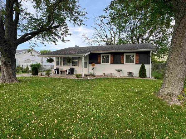 630 N Lancelot Dr, Marion, IN 46952