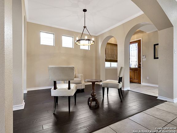 5th image of 4302 Woodbridge Way