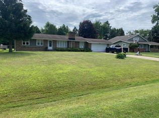 4326 Apache Dr, Burton, MI 48509