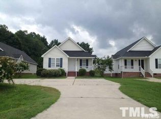 42 Linsey Ct, Lillington, NC 27546