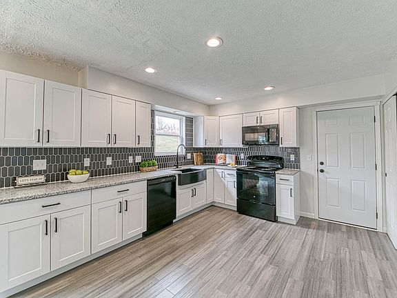 2nd image of 10069 Shagy Bark Ct