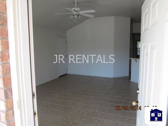 2nd image of 309 Jeff Gordon Dr #B