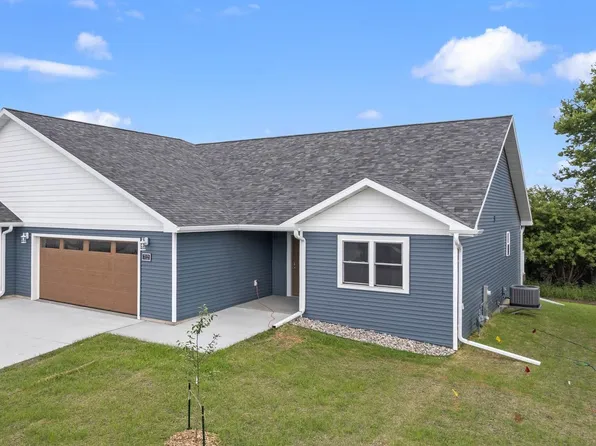 712 Roosevelt St, Baraboo, WI 53913