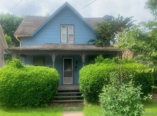 407 E Miller St, Newark, NY 14513