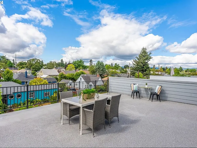 Holland Townhomes