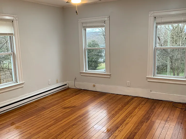 126 Pinney St #130 — Photo 5
