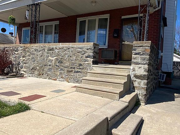 3rd image of 7514 Lawndale Ave
