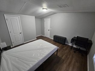 8144 Hewitt St ROOM 5, Jacksonville, FL 32244