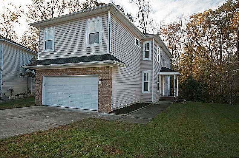 1st image of 124 Brightwood Ter
