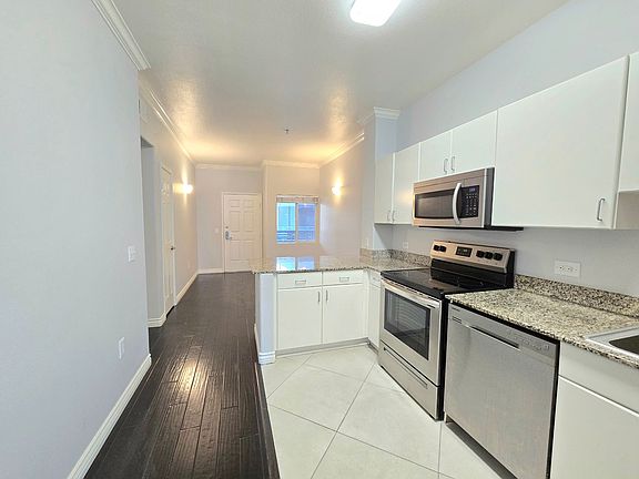 5th image of 1643 6th Ave APT 308