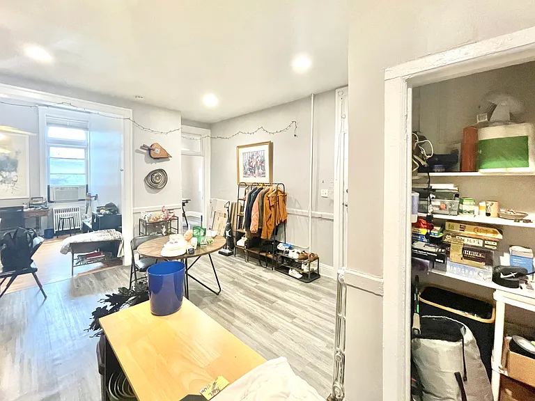 1359 W Chicago Ave #A2 — Photo 8