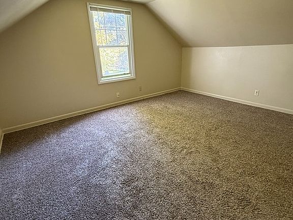 4th image of 515 N Meridian St