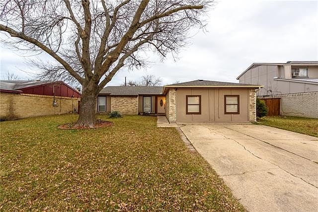 1st image of 517 Alva Dr