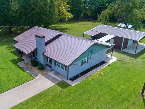 1410 E Royall Blvd, Malakoff, TX 75148