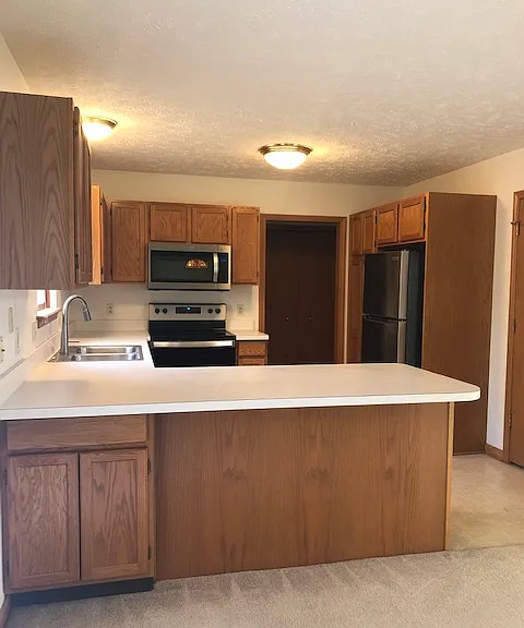 3718 Taos Cir — Photo 8