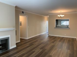 2915 Montrose Ave APT 325, Glendale, CA 91214