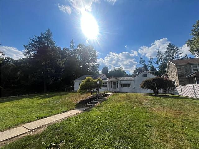 1st image of 3823 Sycamore Dr