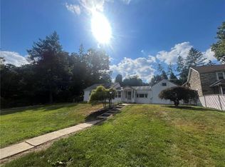 3823 Sycamore Dr, Northampton, PA 18067