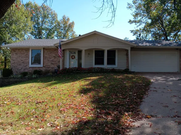 306 Windsor Spring Dr, Saint Louis, MO 63122