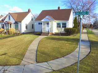 5227 Daleside Dr, Parma, OH