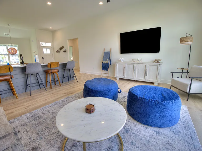 4385 Kinlaw St — Photo 11