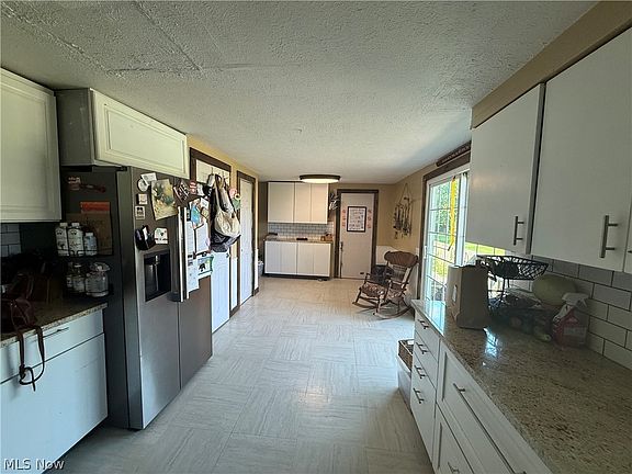 4th image of 13001 Mason Rd