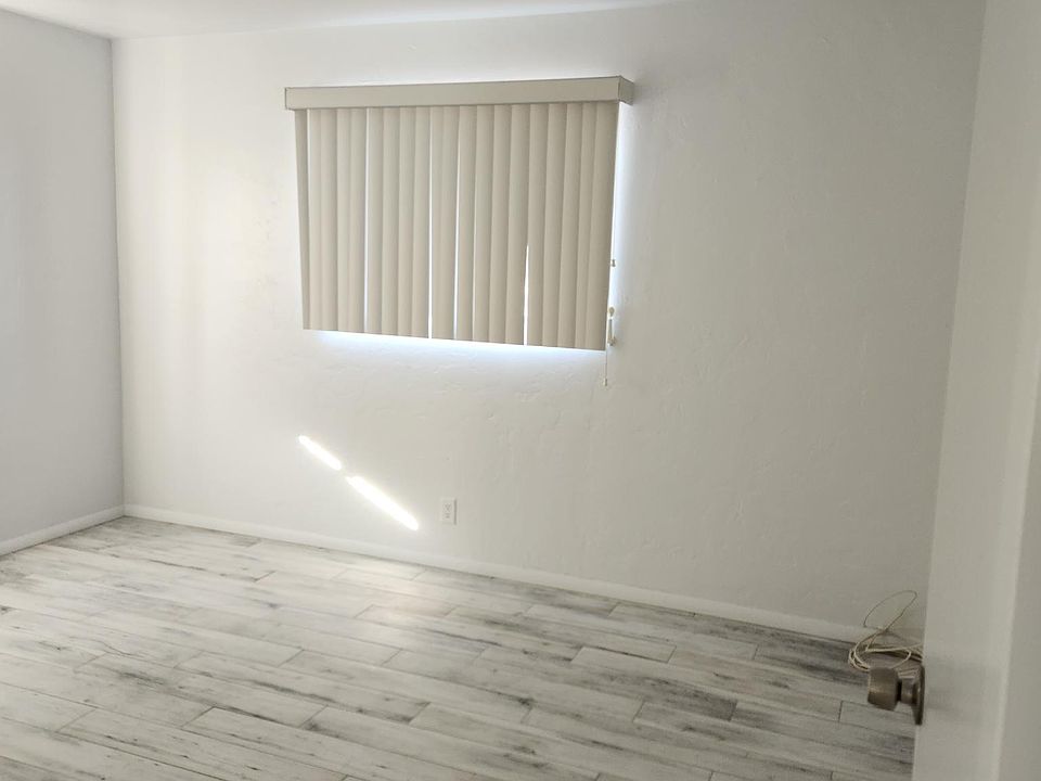 1st image of 2718 N Dodge Blvd