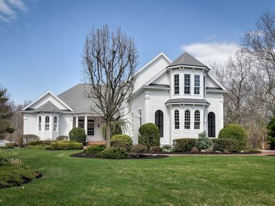15 Whispering Ln, Holliston, MA, 01746
