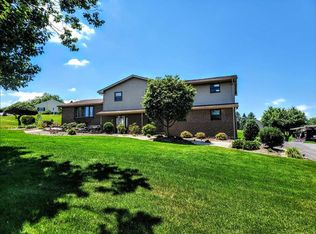 891 Alpine Dr, Danielsville, PA 18038