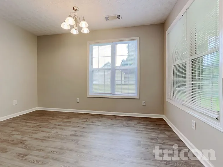 6050 Fieldwood Ln — Photo 7