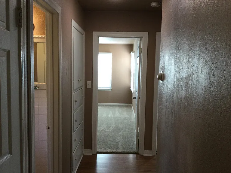 1201 Huntington Way — Photo 24
