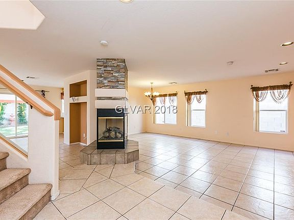 4th image of 10089 Basalt Hollow Ave