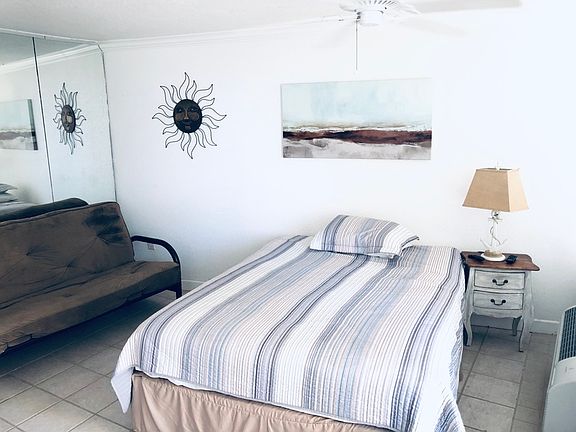 4th image of 3501 S Atlantic Ave #4010