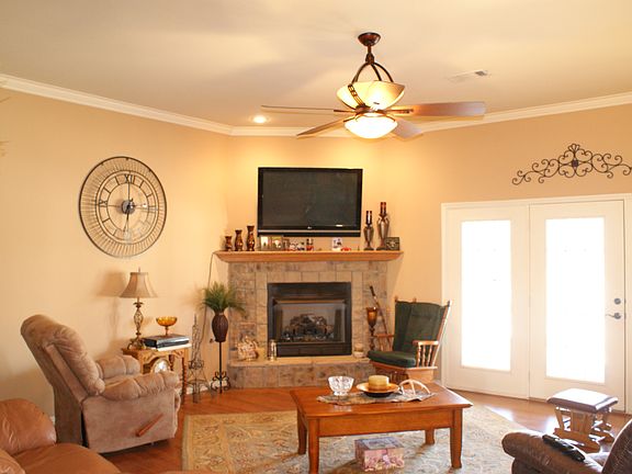 Large living room w/ FP
