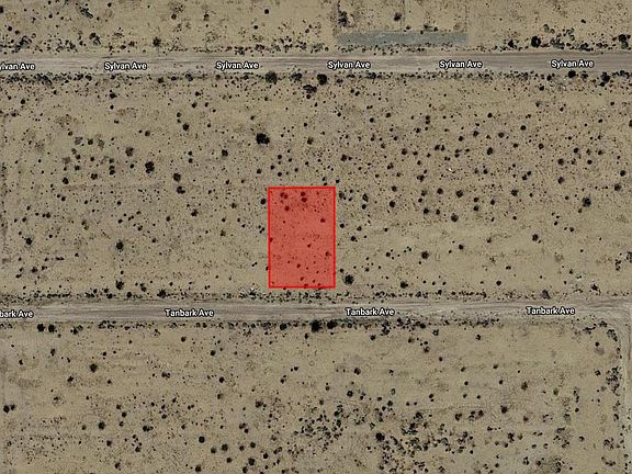 4th image of Tanbark Ave