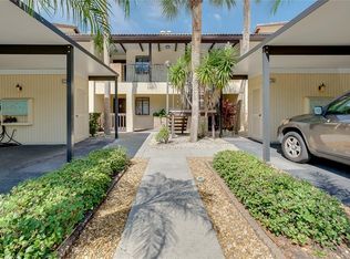 360 Three Lakes Ln Unit E, Venice, FL 34285