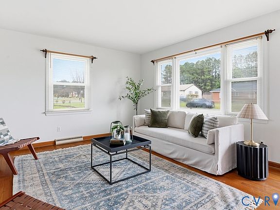 3rd image of 119 Seyler Dr