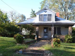 413 S Hoyt St, Cornelia, GA 30531