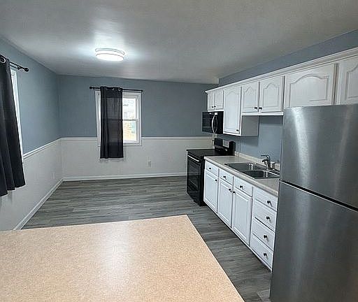 2nd image of 726-1 Imperial Rd