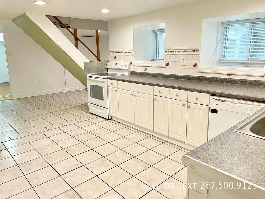 1st image of 4640 Sansom St APT A